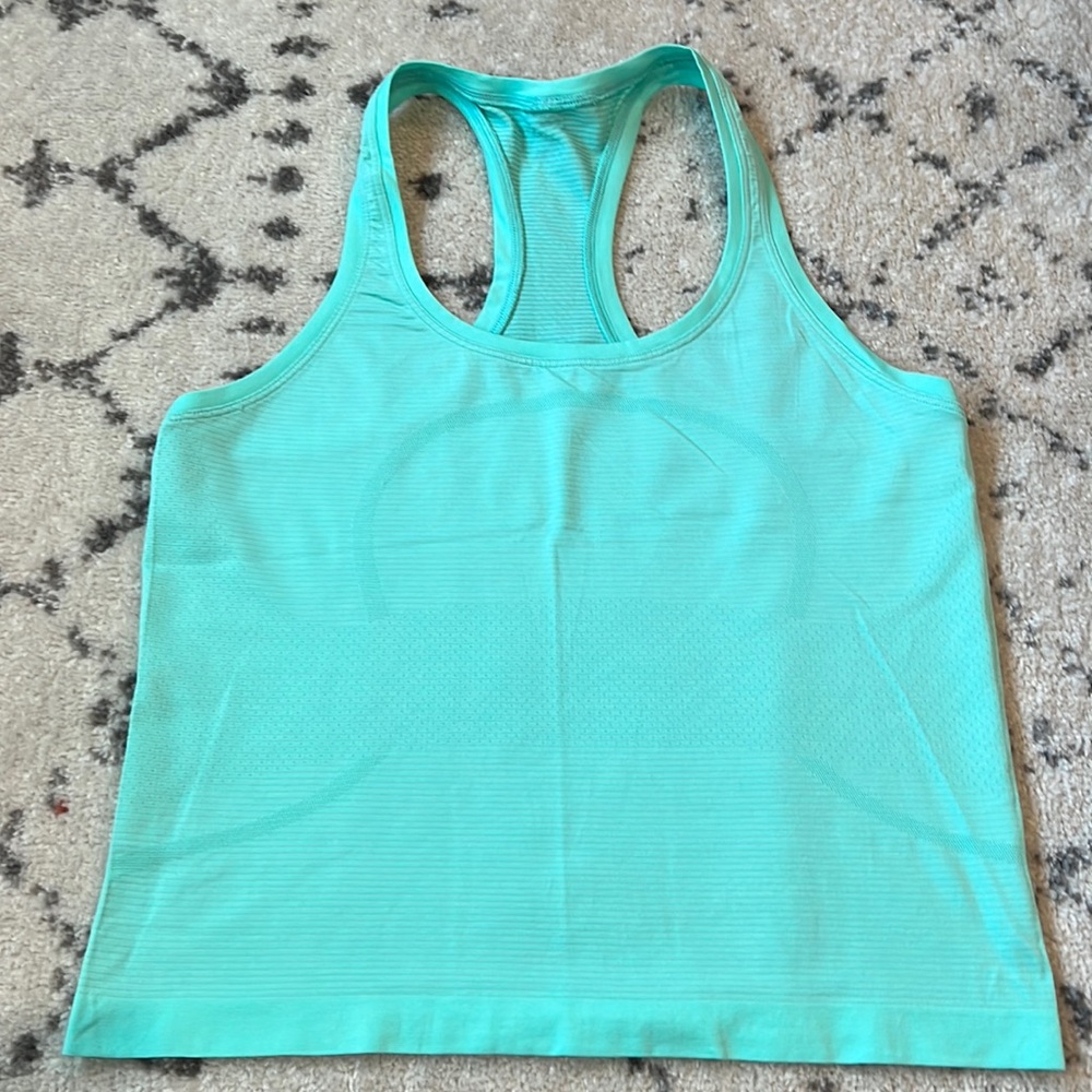 Lululemon swiftly - race length size 8